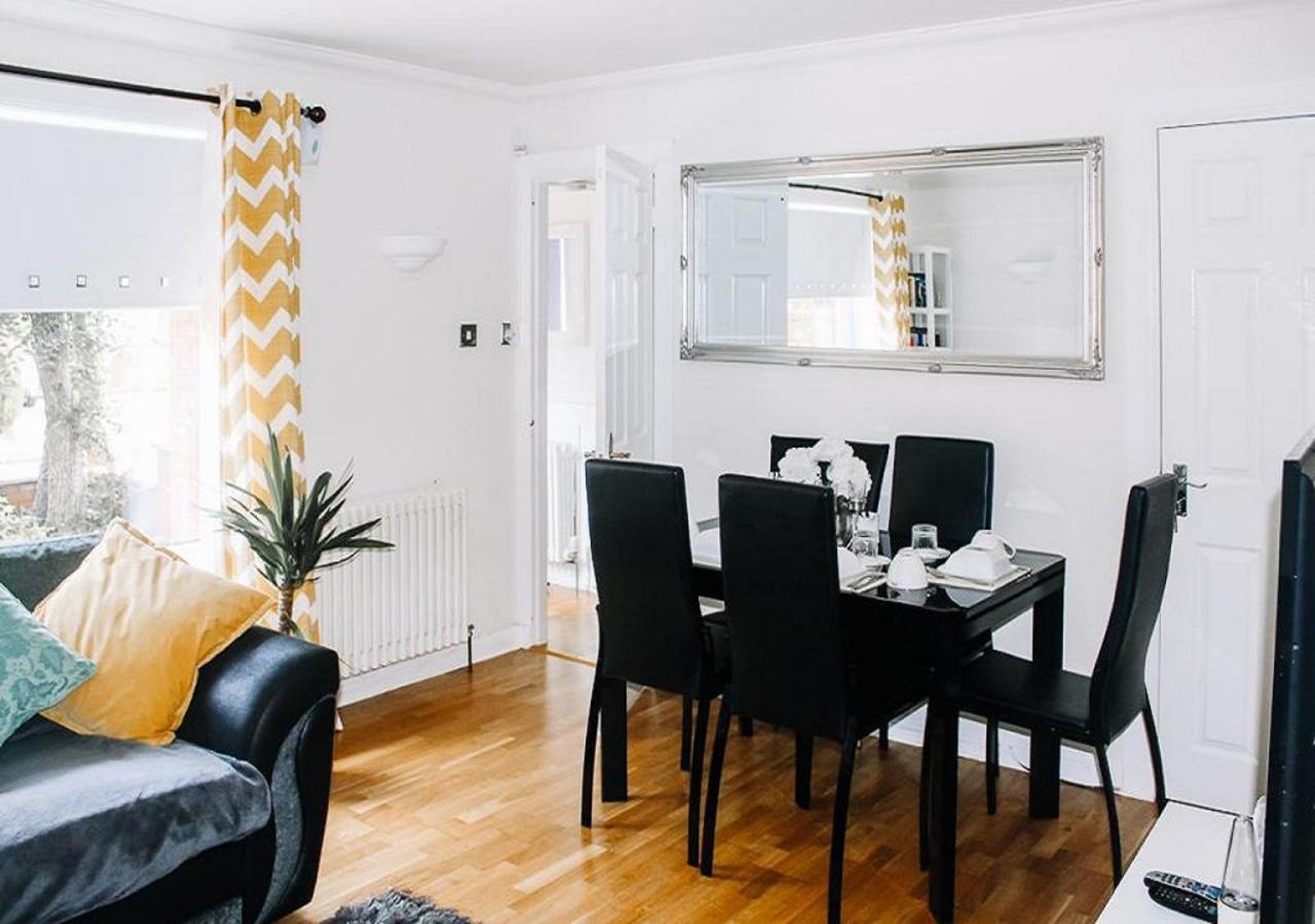 Home To Home Stay Apartment Glasgow Exteriör bild